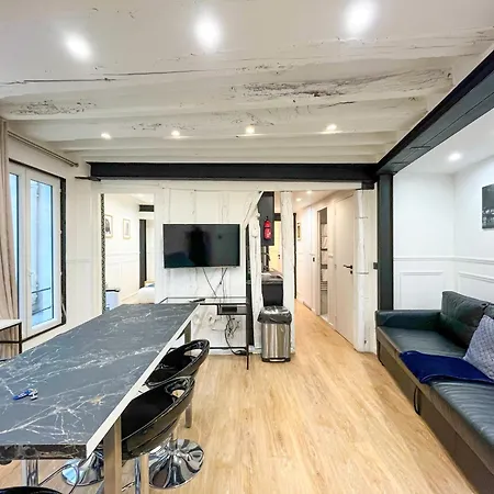 Urbanflat 93 - Lovely Nazareth 2 Bedroom Appartamento Parigi