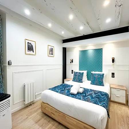 Appartamento Urbanflat 93 - Lovely Nazareth 2 Bedroom Parigi